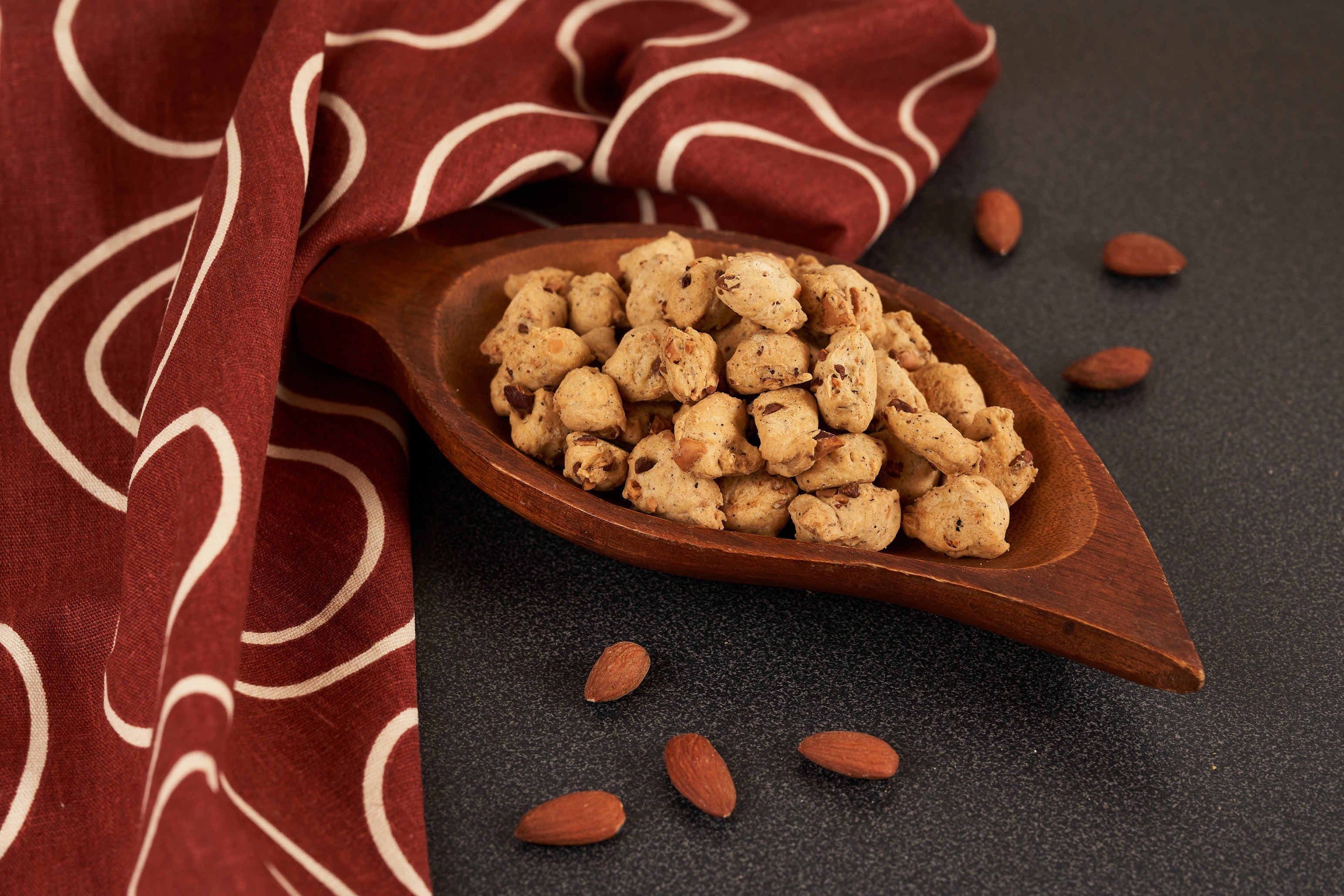 Tozzetti Mandorle e Pepe 200g